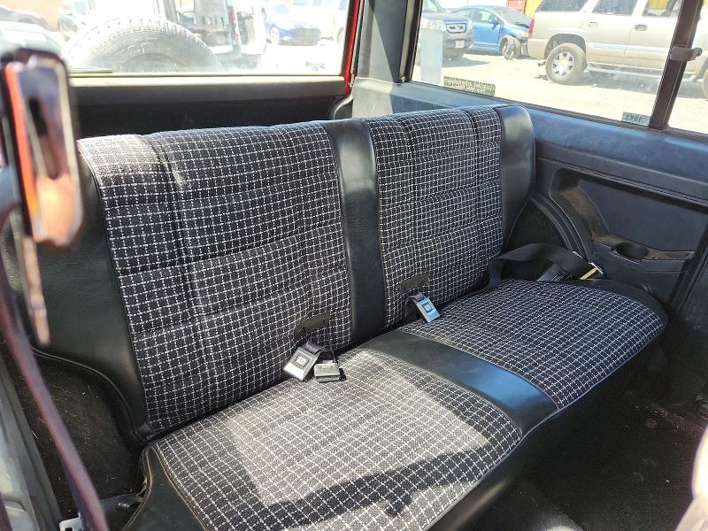 Снимка 11 от търг – 1987 JEEP CHEROKEE с VIN 1JCMT7737HT137687