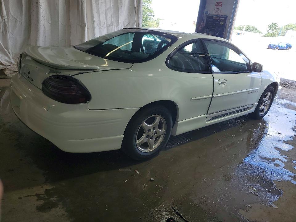 Photo 3 from auction – 1998 PONTIAC GRAND PRIX with VIN 1G2WP12K7WF274557
