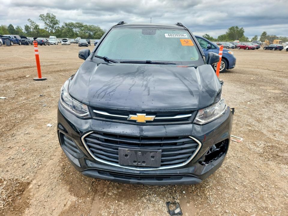 Photo 5 from auction – 2019 CHEVROLET TRAX with VIN 3GNCJKSB6KL400131