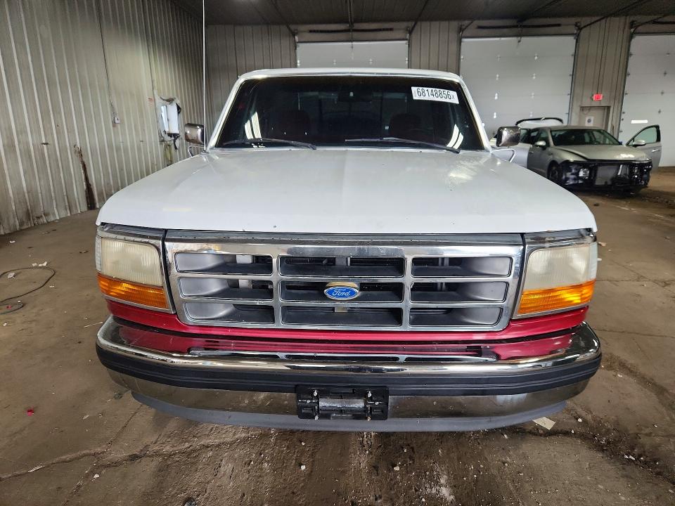 Photo 5 from auction – 1994 FORD F150 with VIN 1FTEF15N5RLB21875