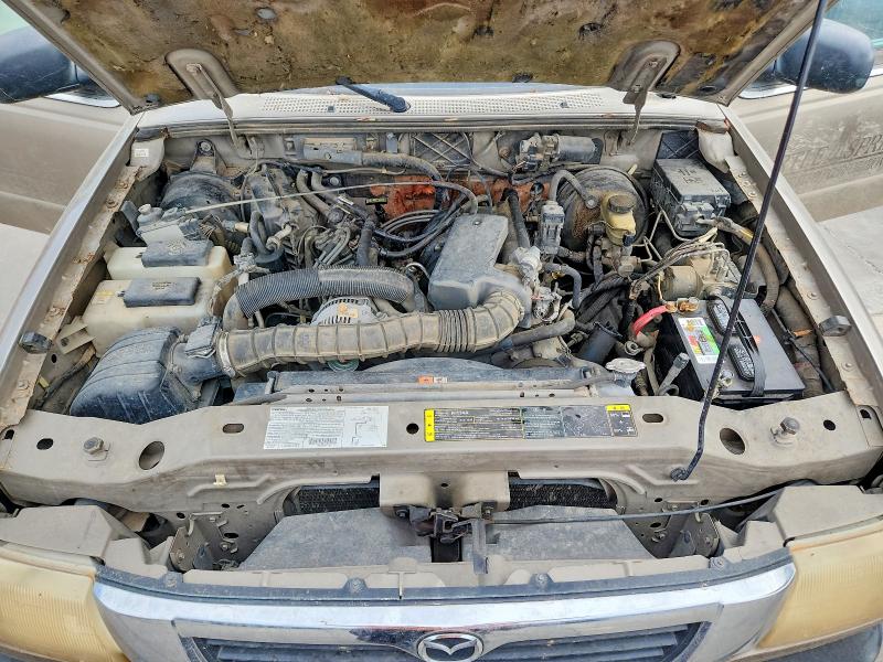 Photo 11 from auction – 2003 MAZDA B3000 with VIN 4F4YR46U53TM21345