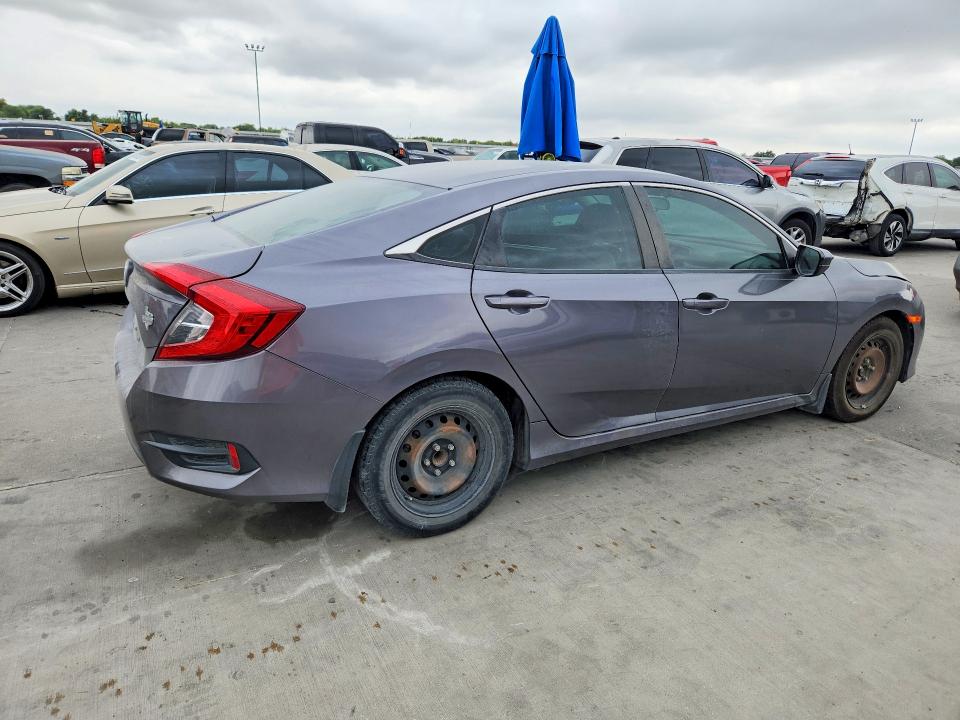 Photo 3 from auction – 2017 HONDA CIVIC with VIN 19XFC2F54HE056302