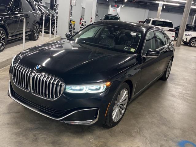 Zdjęcie 2 z aukcji – 2022 BMW 740 z VIN WBA7T2C00NCH24385