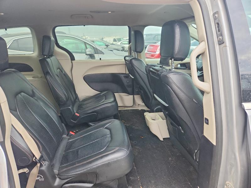 Photo 11 from auction – 2017 CHRYSLER PACIFICA with VIN 2C4RC1EG3HR508541