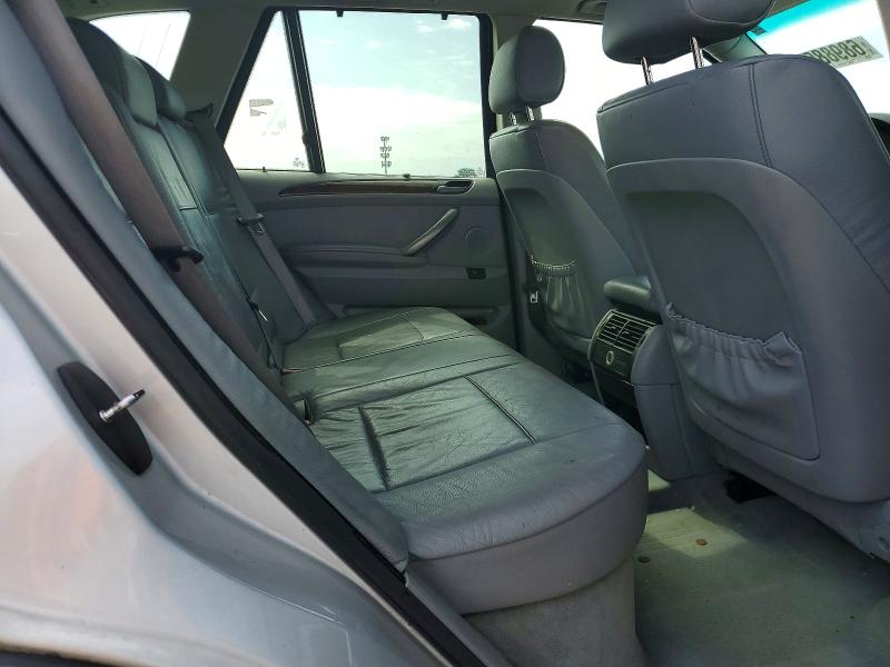 Photo 11 from auction – 2004 BMW X5 with VIN 5UXFA13524LU29423