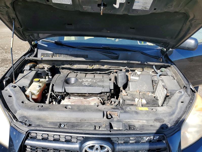 Снимка 12 от търг – 2010 TOYOTA RAV4 с VIN JTMBF4DV4AD035820