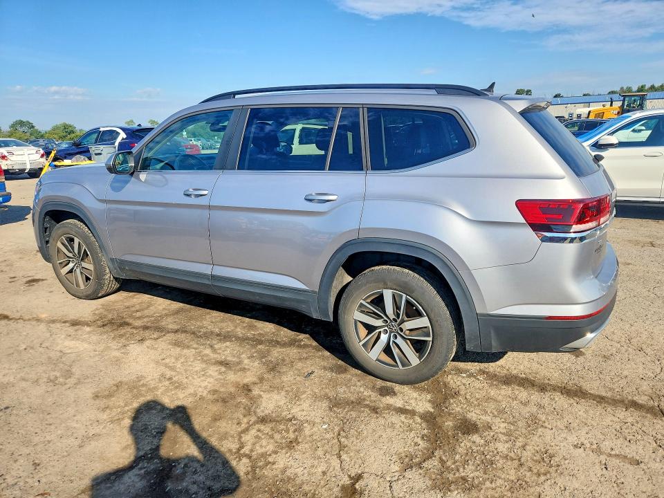 Photo 2 from auction – 2021 VOLKSWAGEN ATLAS with VIN 1V2LP2CA8MC513282