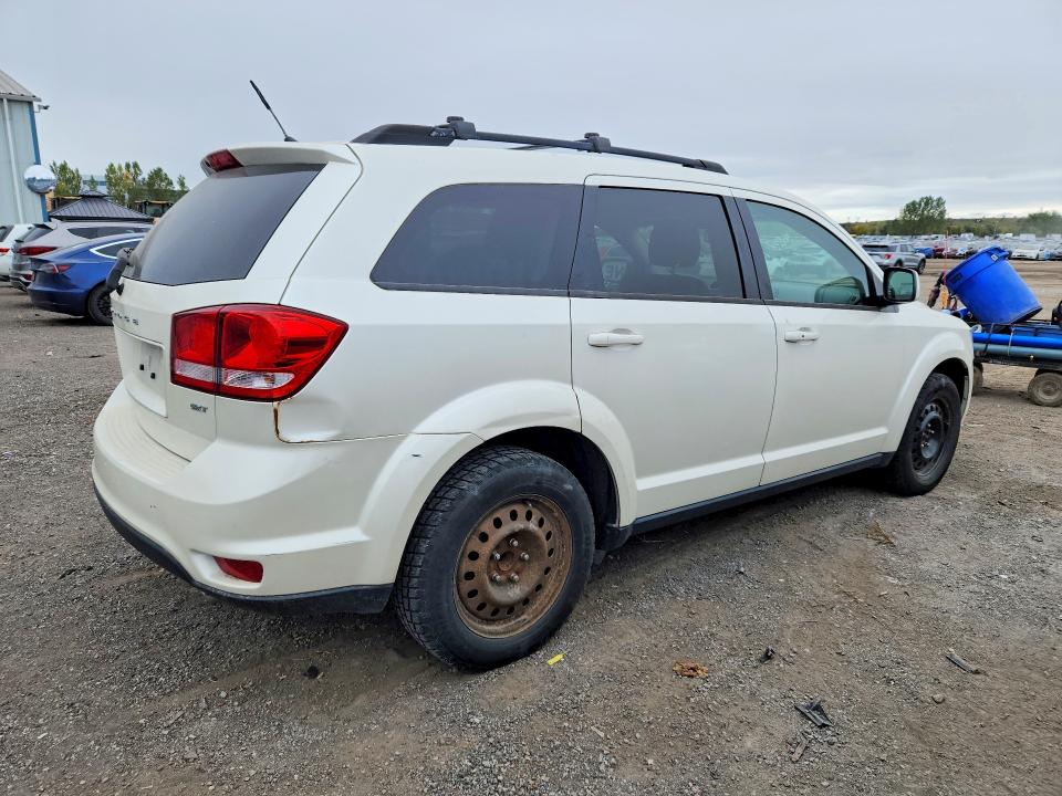 Снимка 3 от търг – 2014 DODGE JOURNEY с VIN 3C4PDCCG5ET191339