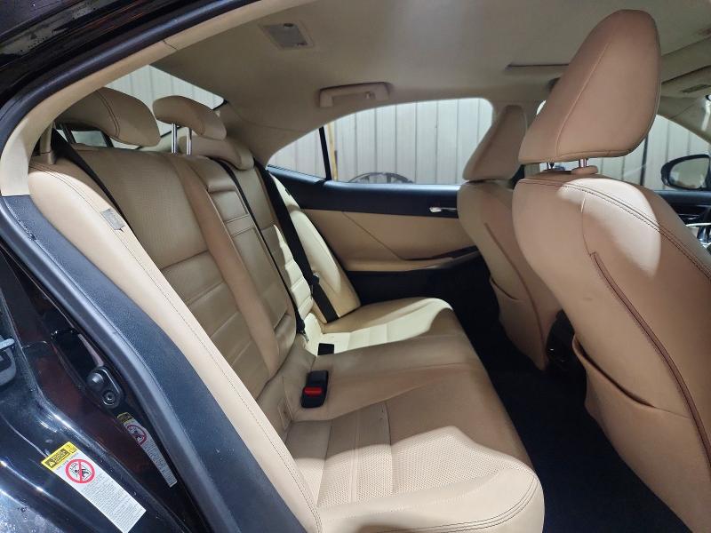 Photo 10 from auction – 2014 LEXUS IS with VIN JTHCF1D20E5014115