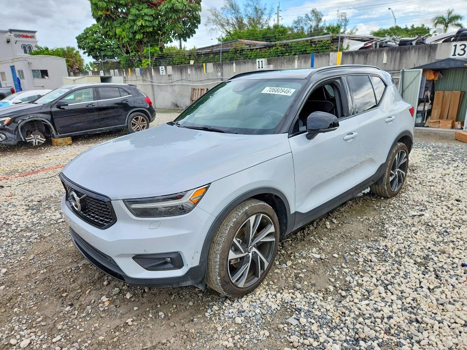 VOLVO XC40 2021 with VIN YV4162UM7M2482856 - Photo from auction