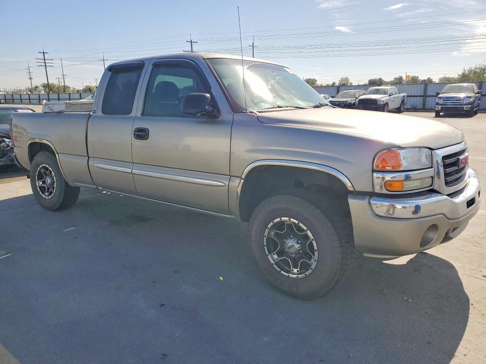 Photo 4 from auction – 2003 GMC NEW SIERRA with VIN 1GTEK19T43E265157