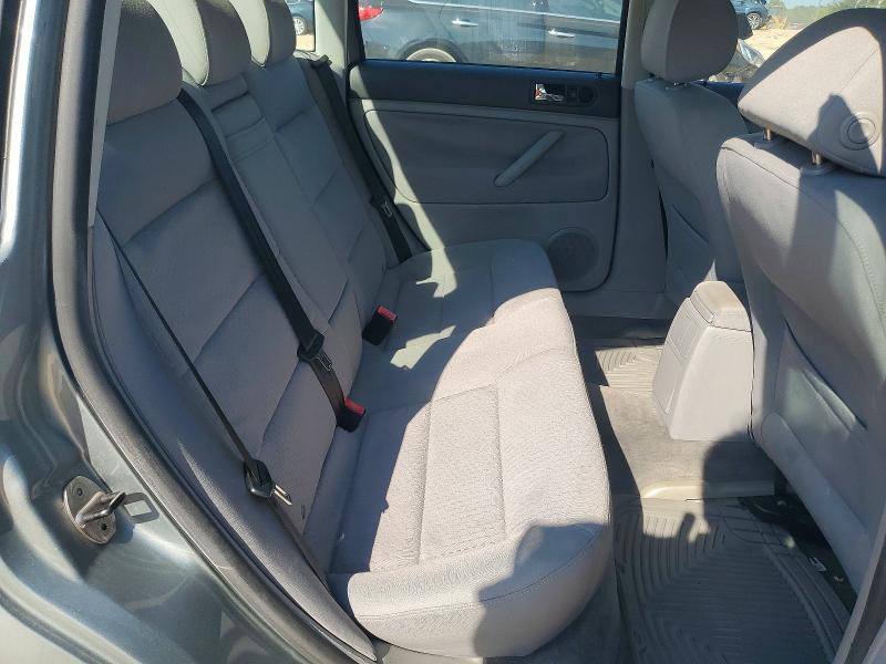 Photo 10 from auction – 2004 VOLKSWAGEN PASSAT with VIN WVWPD63B94P200827