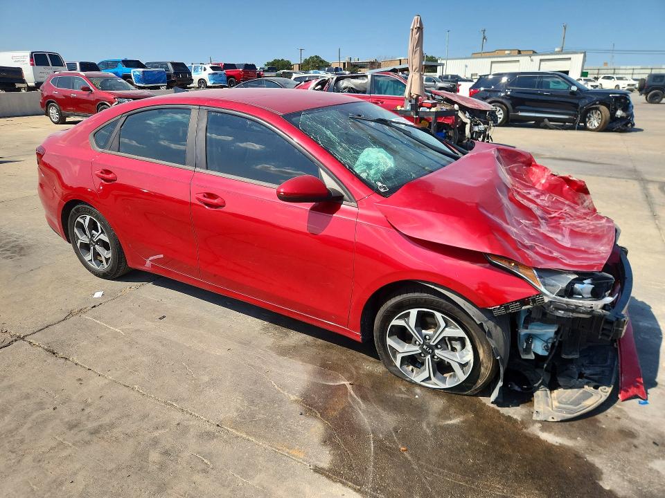 Photo 4 from auction – 2019 KIA FORTE with VIN 3KPF24AD5KE125986