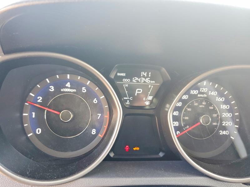 Photo 9 from auction – 2012 HYUNDAI ELANTRA with VIN 5NPDH4AE1CH107447