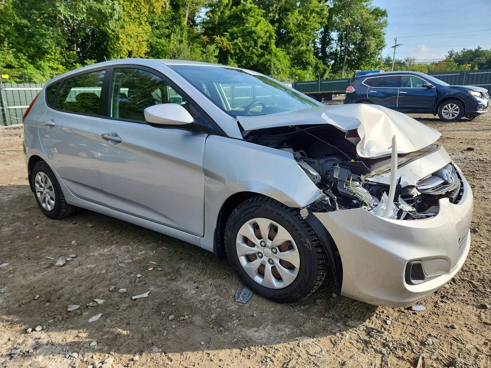 Photo 4 from auction – 2015 HYUNDAI ACCENT with VIN KMHCT5AE7FU215688
