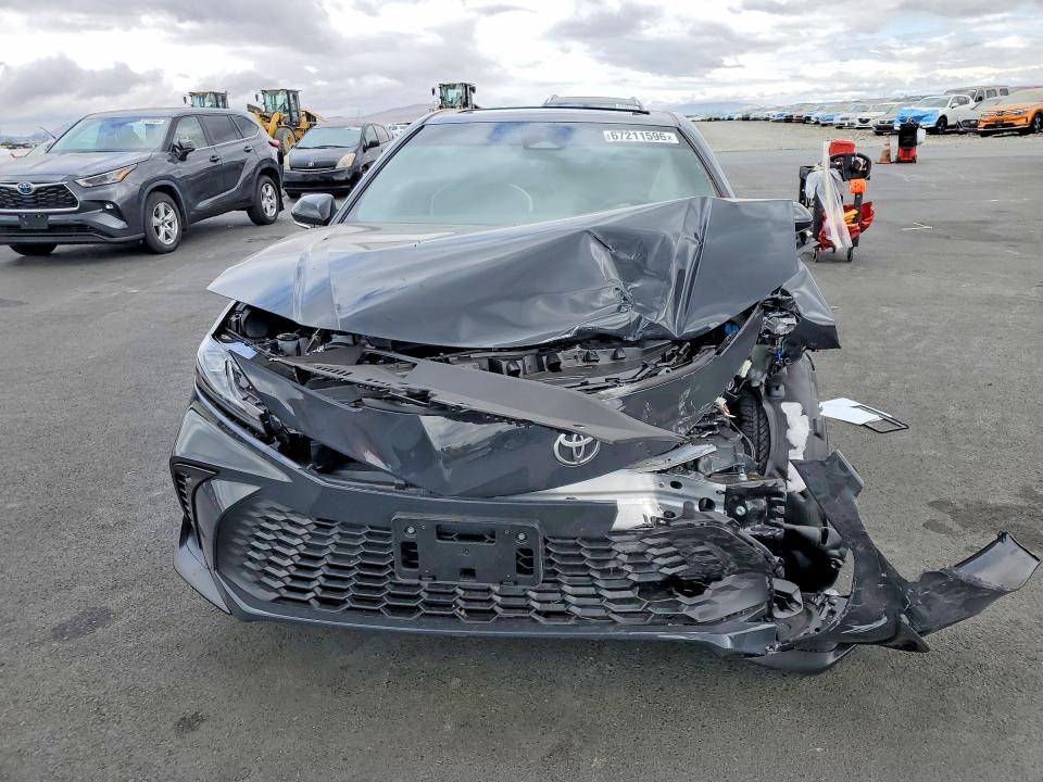 Photo 5 from auction – 2026 TOYOTA CAMRY with VIN 4T1DAACKXTU773553