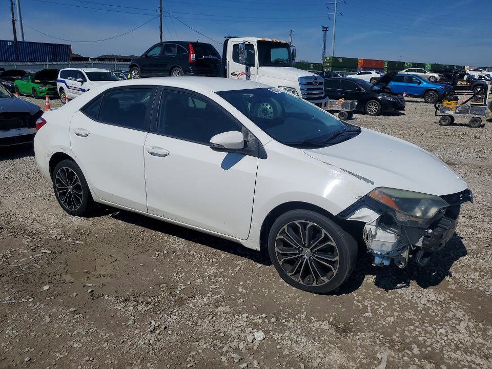 Photo 4 from auction – 2015 TOYOTA COROLLA with VIN 5YFBURHE1FP282777