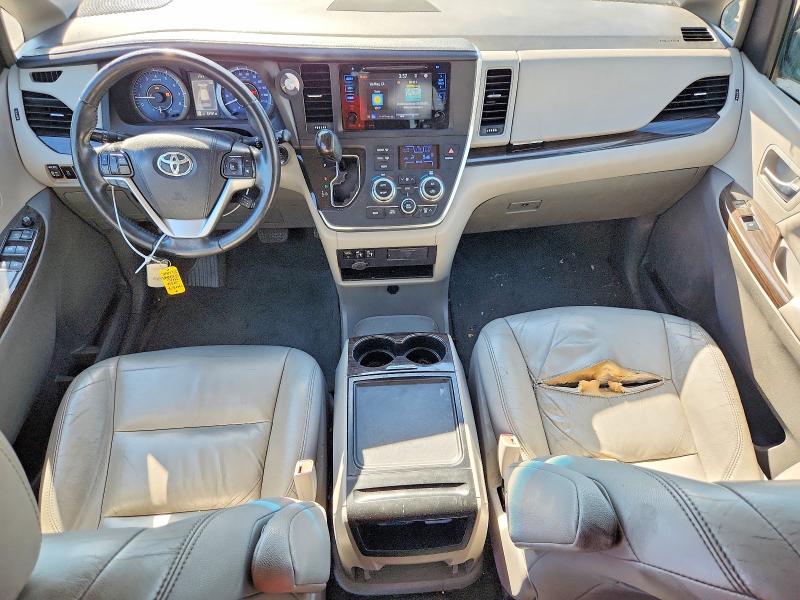 Photo 8 from auction – 2016 TOYOTA SIENNA with VIN 5TDYK3DC4GS742198