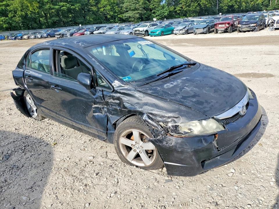 Photo 4 from auction – 2011 HONDA CIVIC with VIN 2HGFA1F56BH517691