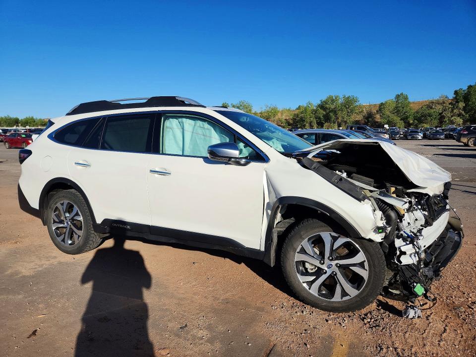 Photo 4 from auction – 2021 SUBARU OUTBACK with VIN 4S4BTGPD1M3119225