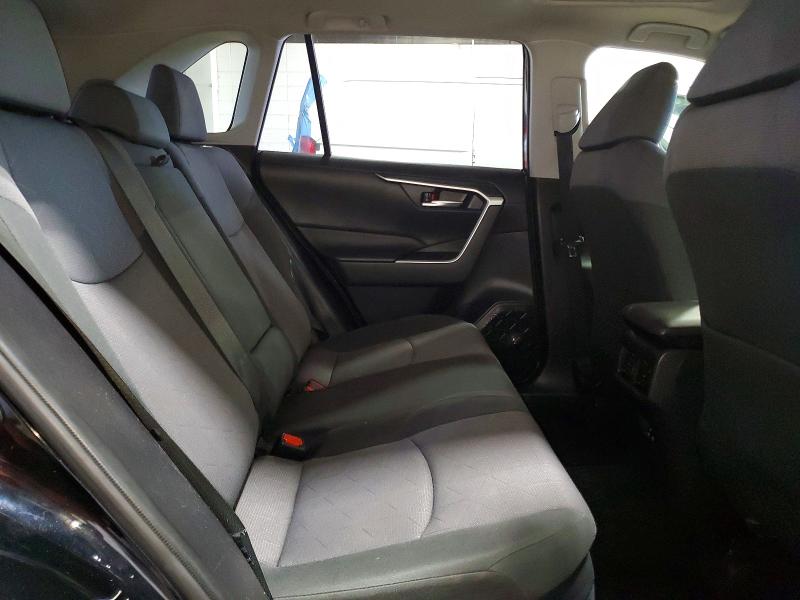 Снимка 11 от търг – 2019 TOYOTA RAV4 HYBRID с VIN JTMRWRFV4KD519058