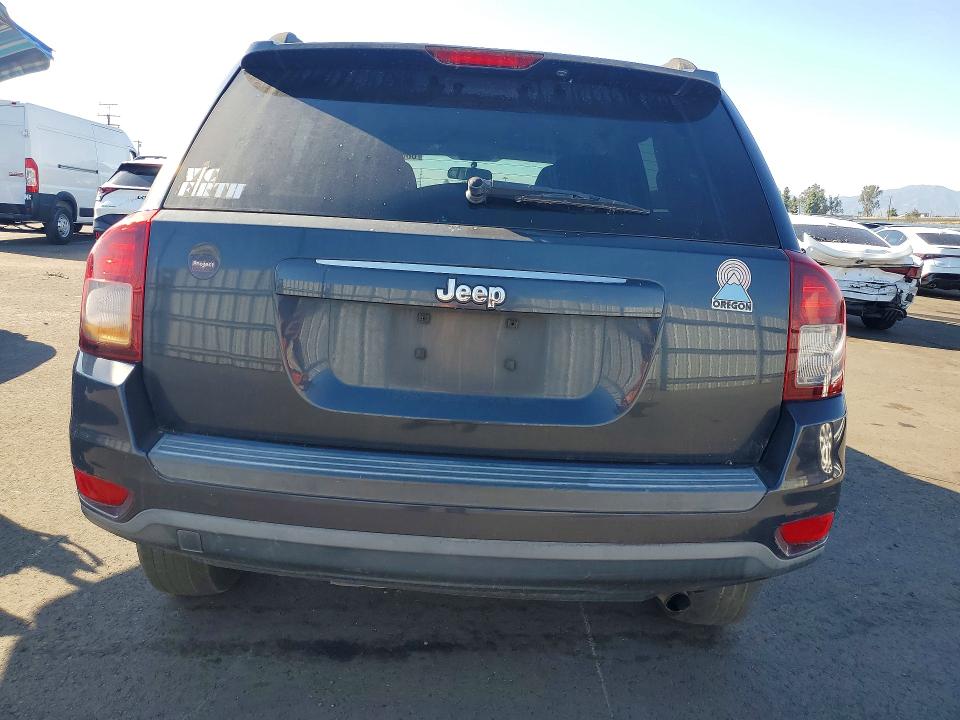 Photo 6 from auction – 2014 JEEP COMPASS with VIN 1C4NJCBA1ED595175
