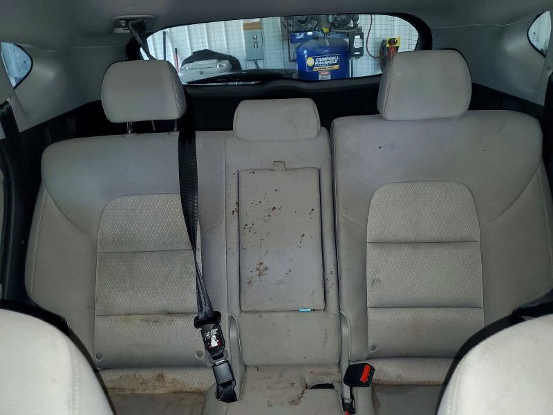 Foto 10 de la subasta – 2018 HYUNDAI TUCSON con VIN KM8J3CA42JU649481