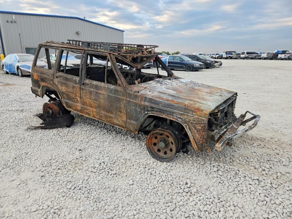 Photo 4 from auction – 1996 JEEP CHEROKEE with VIN 1J4FJ78S2TL201885
