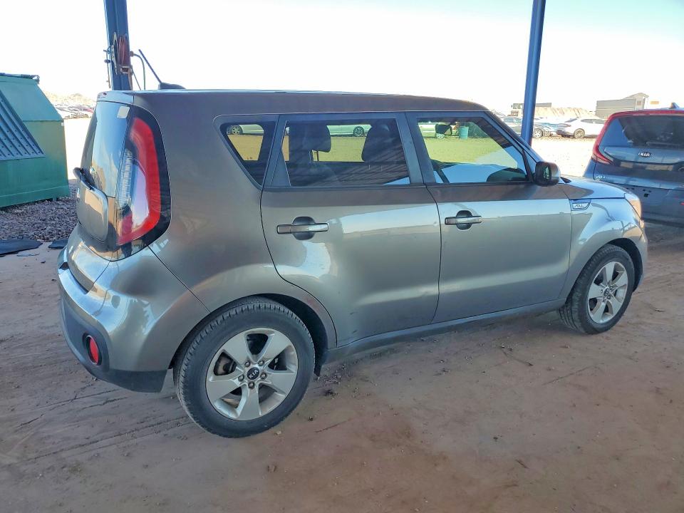 Photo 3 from auction – 2017 KIA SOUL with VIN KNDJN2A25H7446133