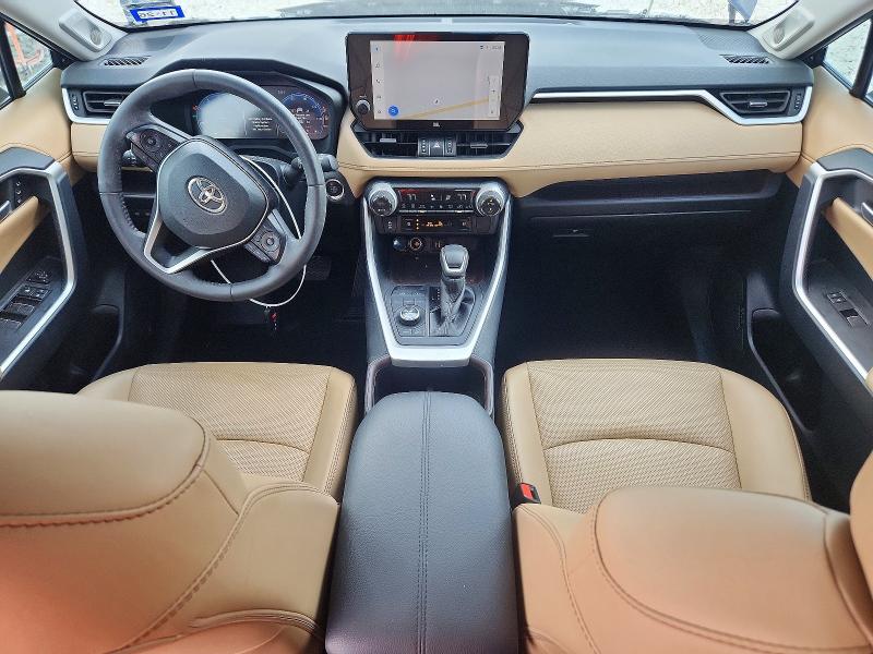 Photo 8 from auction – 2025 TOYOTA RAV4 with VIN 2T3N1RFVXSW498572