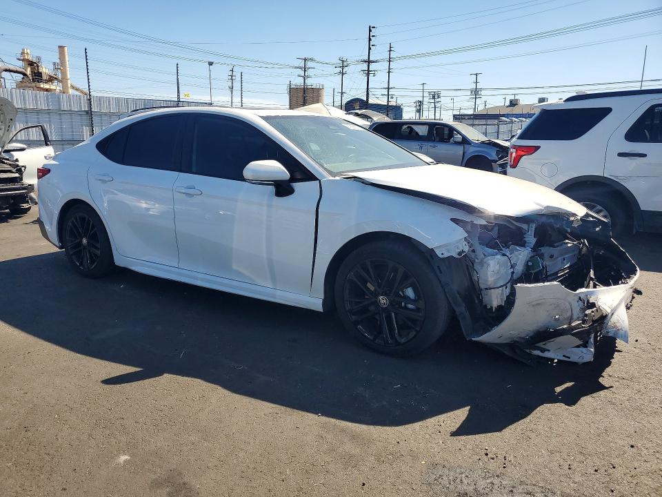 Photo 4 from auction – 2025 TOYOTA CAMRY with VIN 4T1DAACK8SU038780