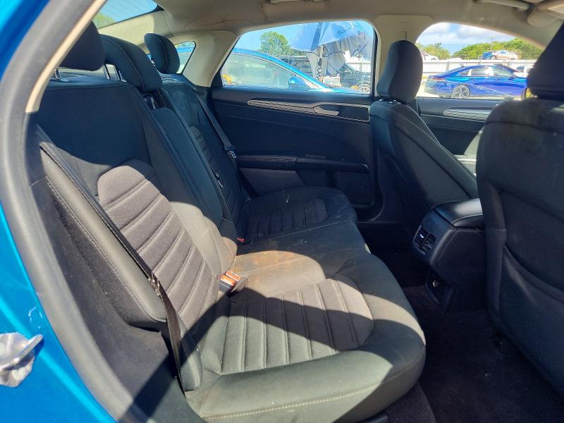 Снимка 10 от търг – 2020 FORD FUSION с VIN 3FA6P0HDXLR221791