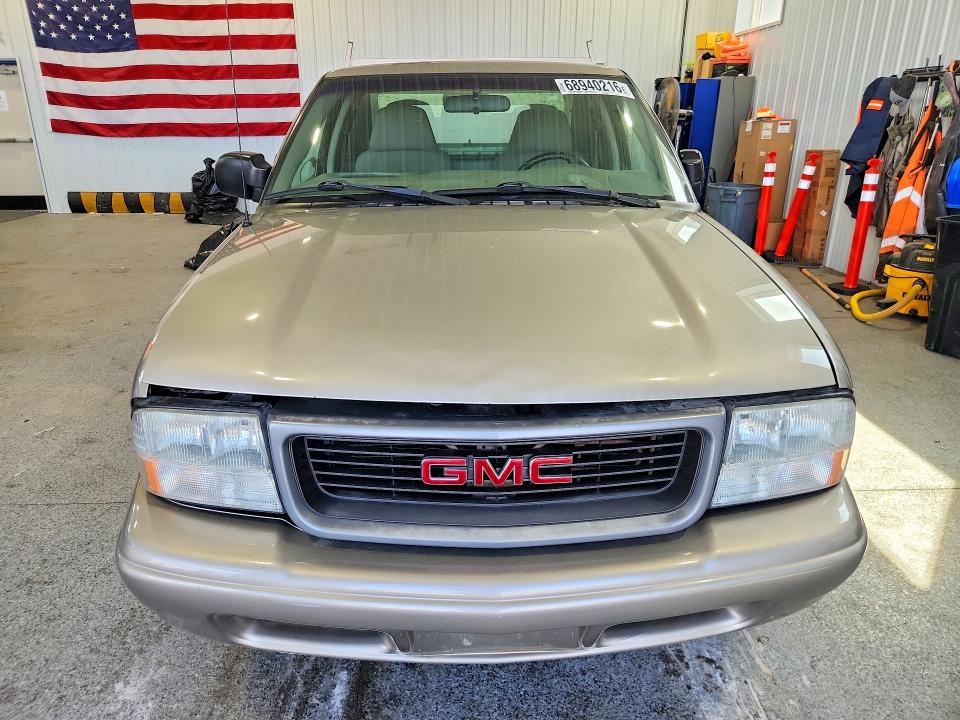 Photo 5 from auction – 2003 GMC SONOMA with VIN 1GTCS14H938251201