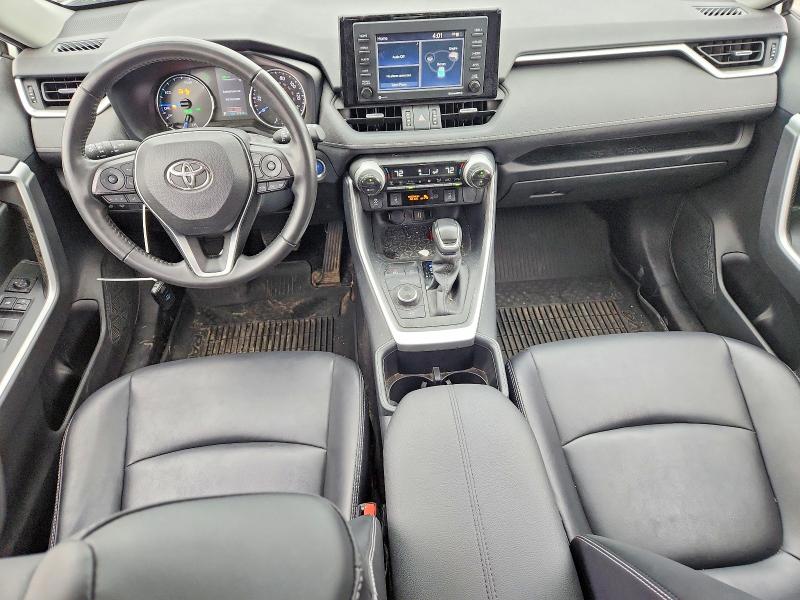 Фото 8 с аукциона – 2022 TOYOTA RAV4 с VIN JTMB6RFV4ND070759