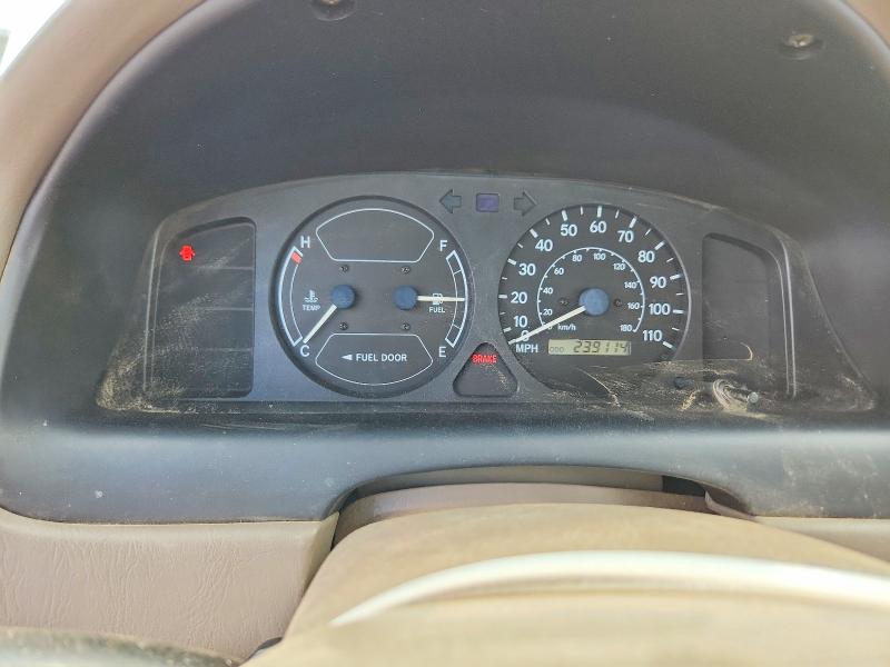 Photo 9 from auction – 1999 TOYOTA COROLLA with VIN 1NXBR12E0XZ164957