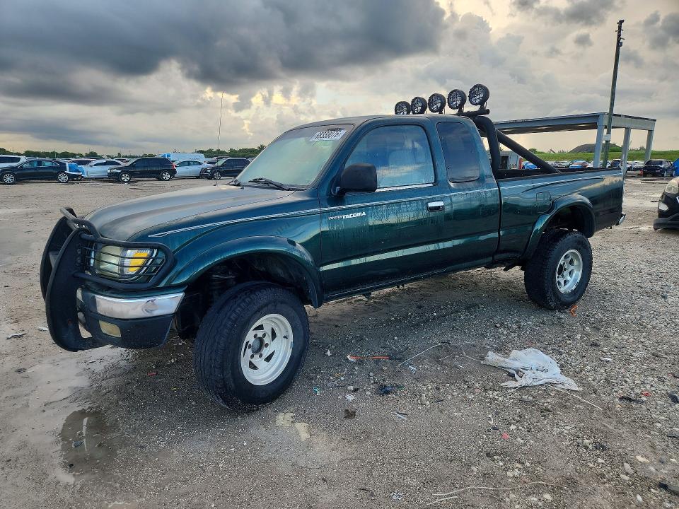 TOYOTA TACOMA 2001 with VIN 5TEWN72N91Z830992 - Photo from auction