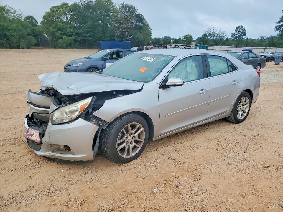 CHEVROLET MALIBU 2015 с VIN 1G11C5SL6FF202209 - Снимка от търг