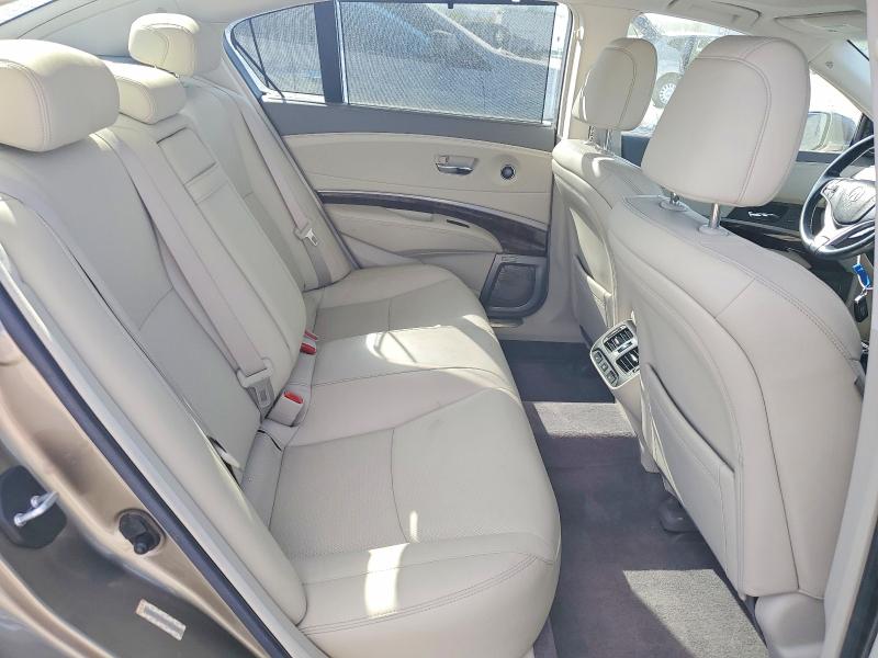 Photo 10 from auction – 2016 ACURA RLX with VIN JH4KC2F95GC000195