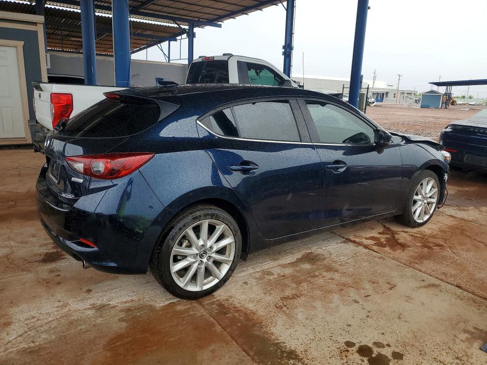Фото 3 с аукциона – 2017 MAZDA 3 с VIN 3MZBN1M35HM128518