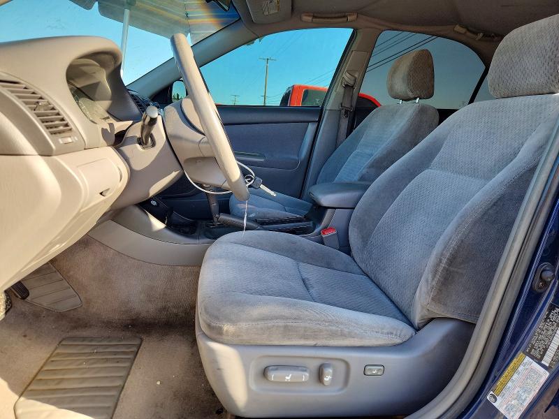 Photo 7 from auction – 2004 TOYOTA CAMRY with VIN 4T1BE32K64U378165