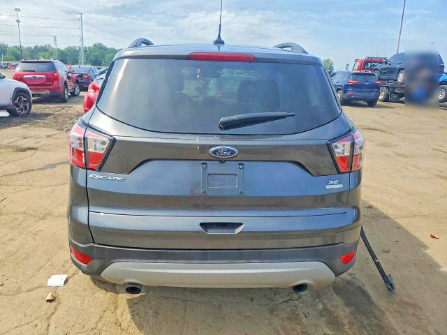 Photo 6 from auction – 2018 FORD ESCAPE with VIN 1FMCU0GD9JUC02822