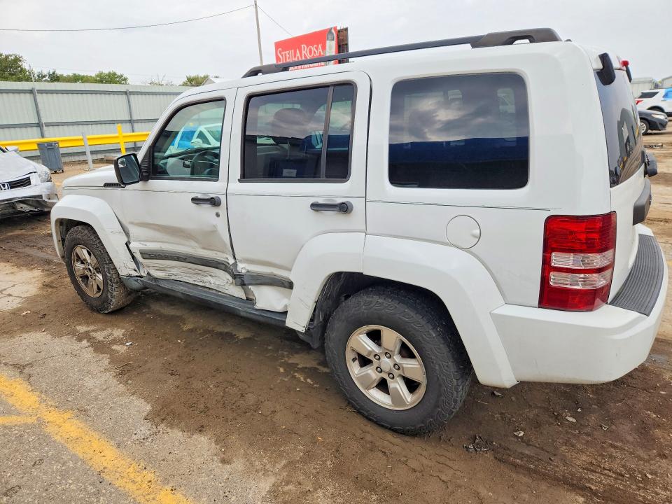Foto 2 de la subasta – 2012 JEEP LIBERTY con VIN 1C4PJLAK4CW102190