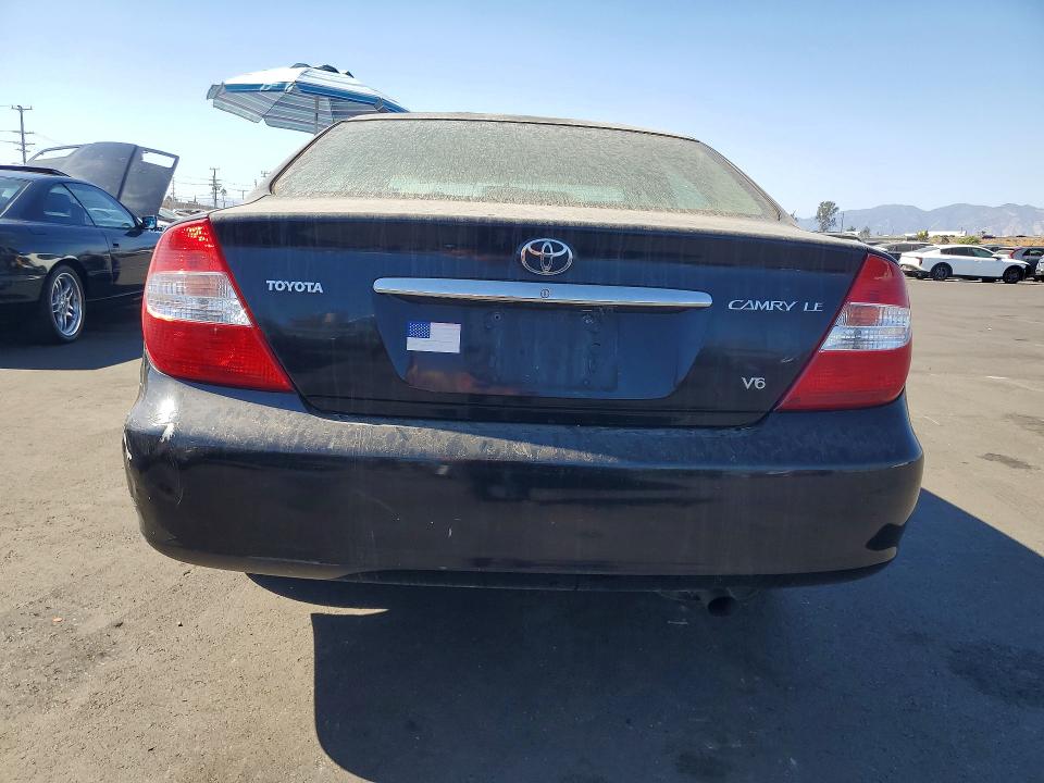 Zdjęcie 6 z aukcji – 2003 TOYOTA CAMRY z VIN 4T1BF32K83U039712