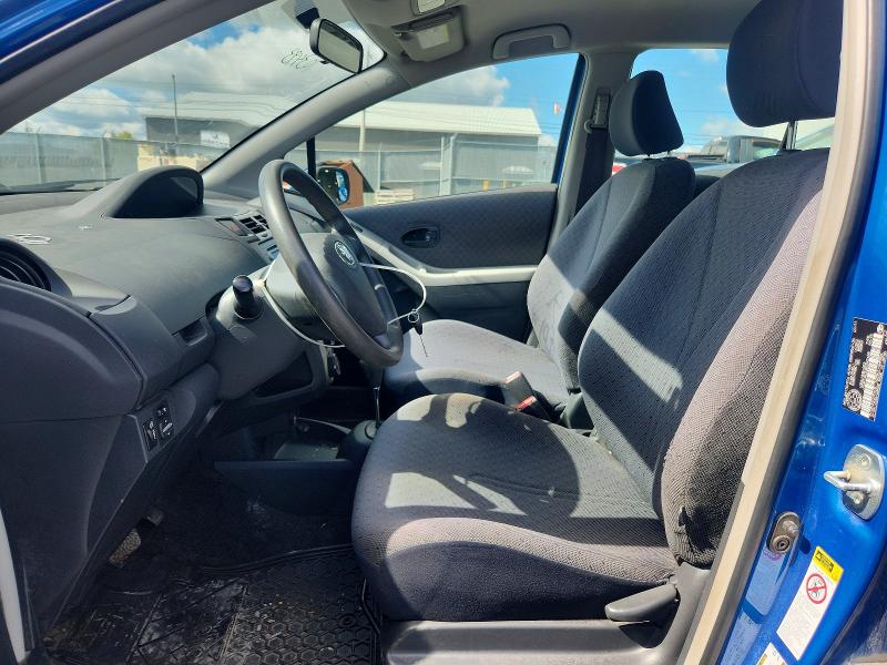 Снимка 7 от търг – 2011 TOYOTA YARIS с VIN JTDKT4K30B5342438