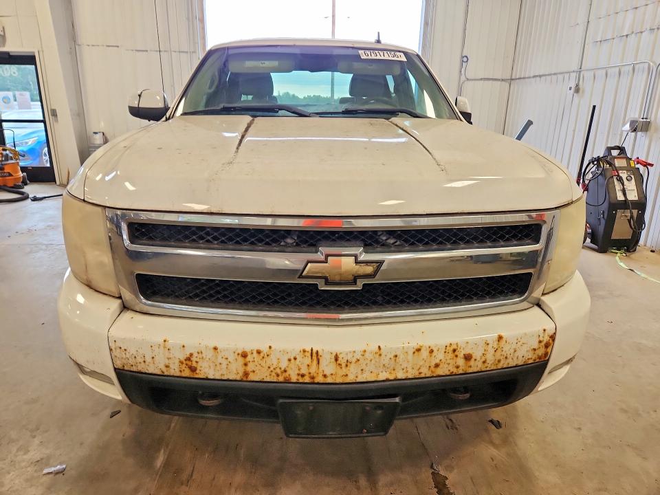 Zdjęcie 5 z aukcji – 2008 CHEVROLET SILVERADO z VIN 3GCEK13388G296629