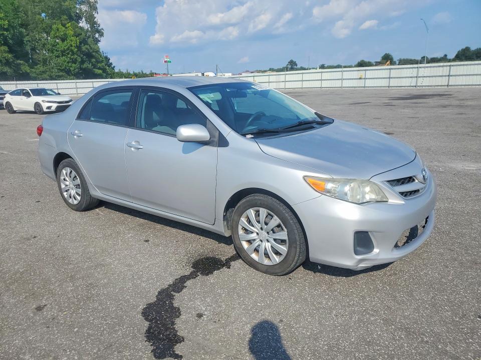 Photo 4 from auction – 2012 TOYOTA COROLLA with VIN 2T1BU4EE3CC891808