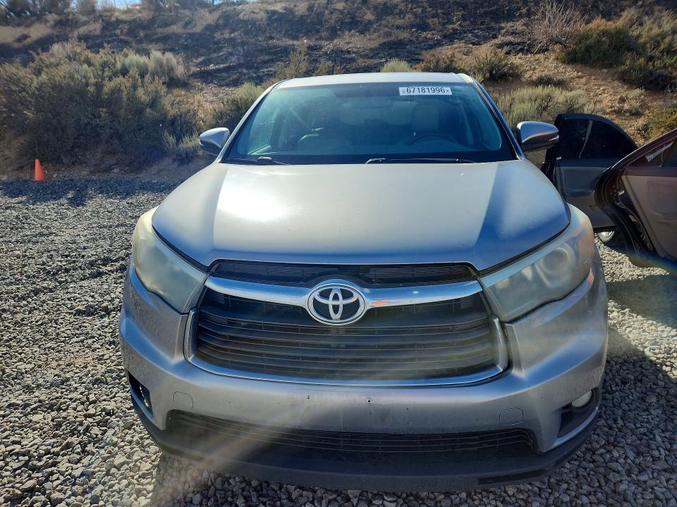 Photo 5 from auction – 2015 TOYOTA HIGHLANDER with VIN 5TDBKRFH6FS202979