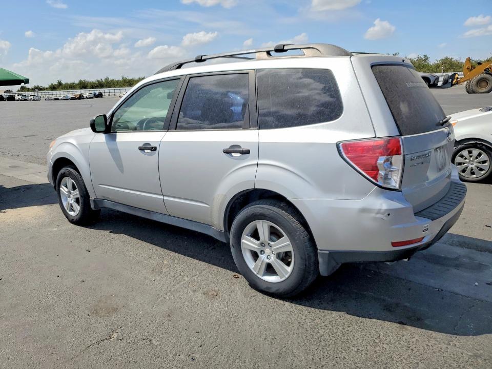 Photo 2 from auction – 2011 SUBARU FORESTER with VIN JF2SHABC9BH748024