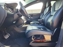 Photo 7 from auction – 2016 TESLA MODEL X with VIN 5YJXCAE25GF006488