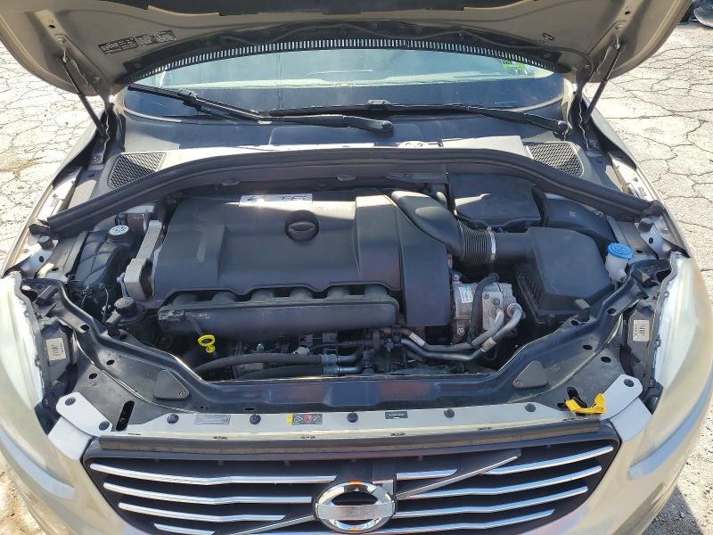 Фото 12 с аукциона – 2015 VOLVO XC60 с VIN YV4902RB5F2576099